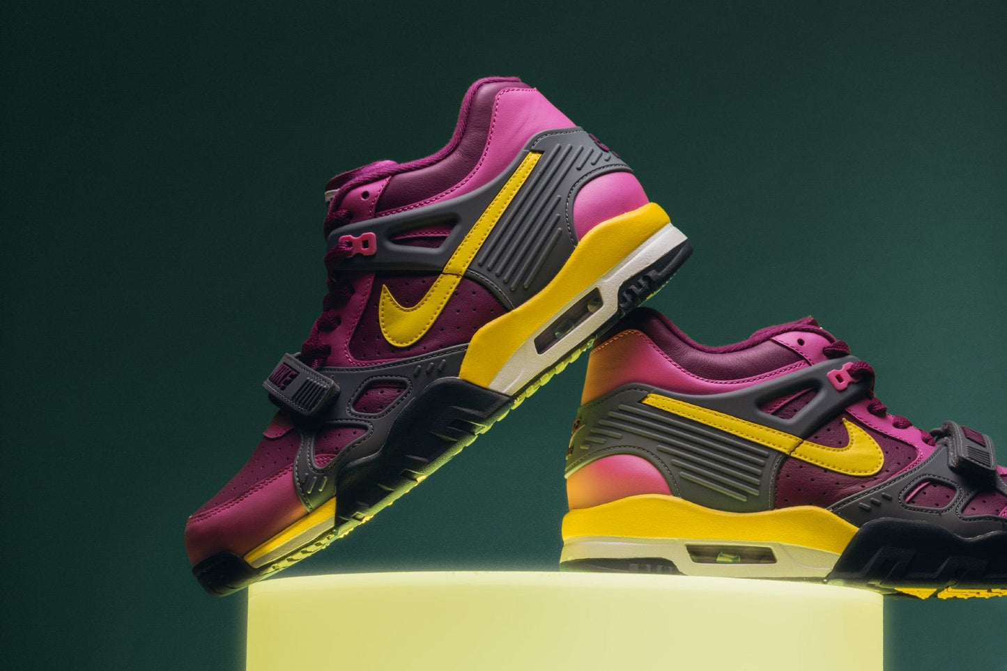 Air Trainer 3 - Viotech/Dandelion/Viola