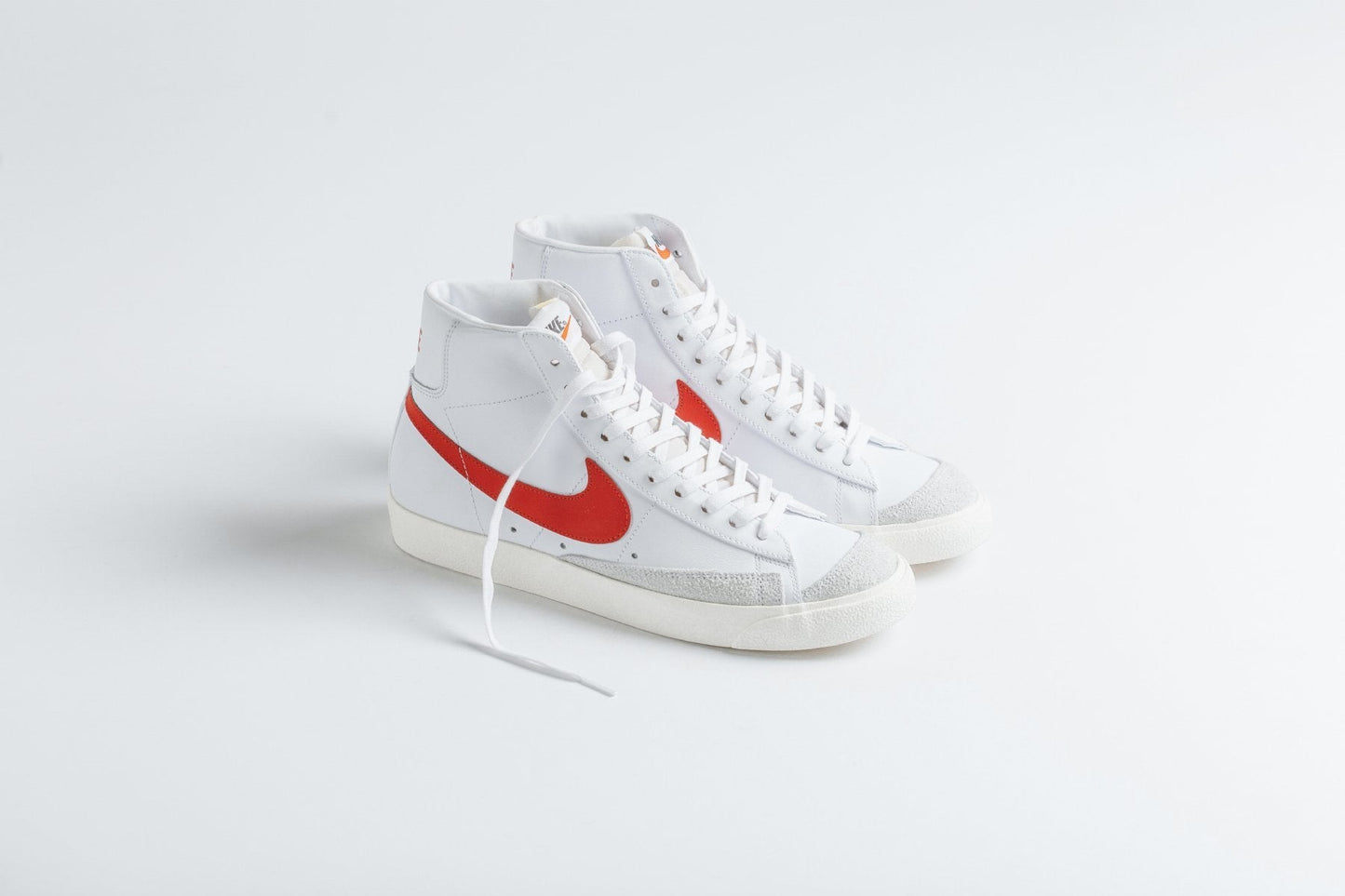 Blazer Mid '77 Vintage - Habanero Red/Sail