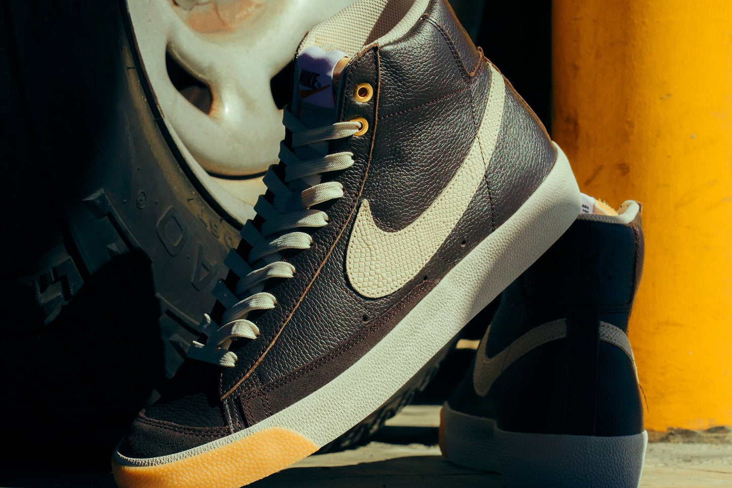 Blazer Mid '77 VNTG Snakeskin Swoosh - Velvet Brown