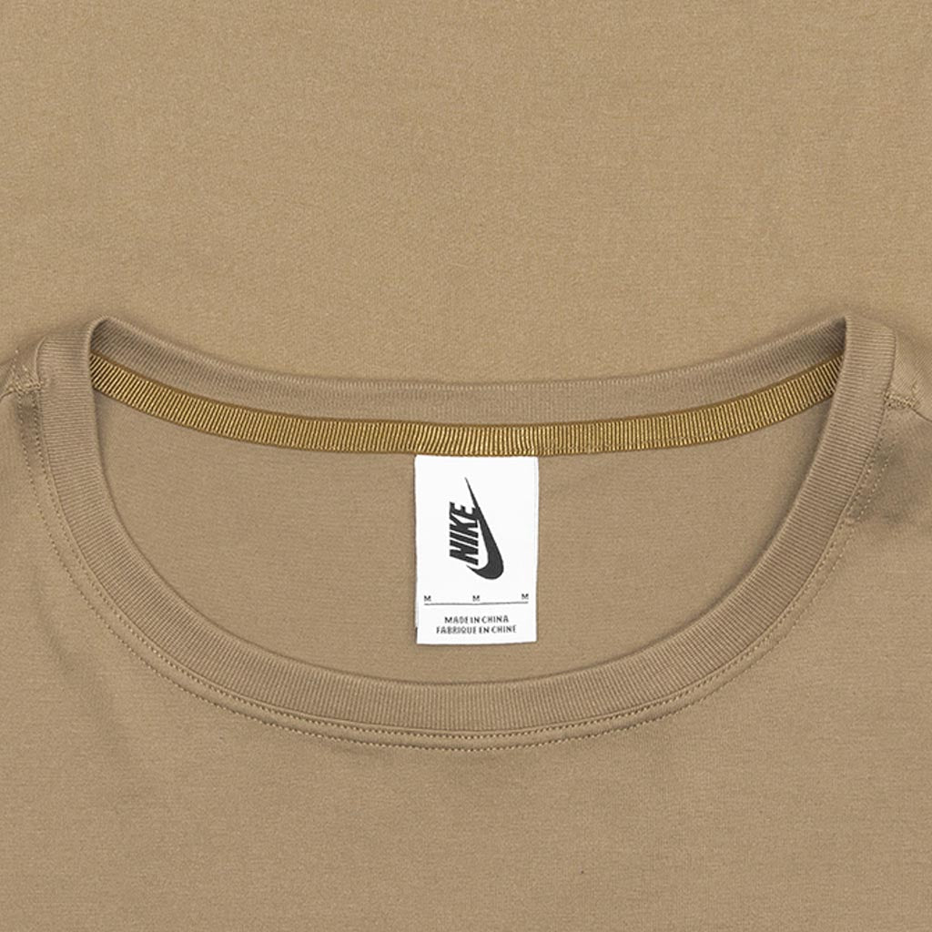 NRG LBJ X JE Tee - Khaki/Beech Tree