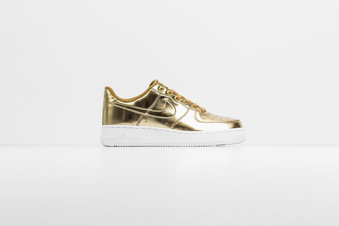 Women's Air Force 1 SP - Metallic Gold/Club Gold/White