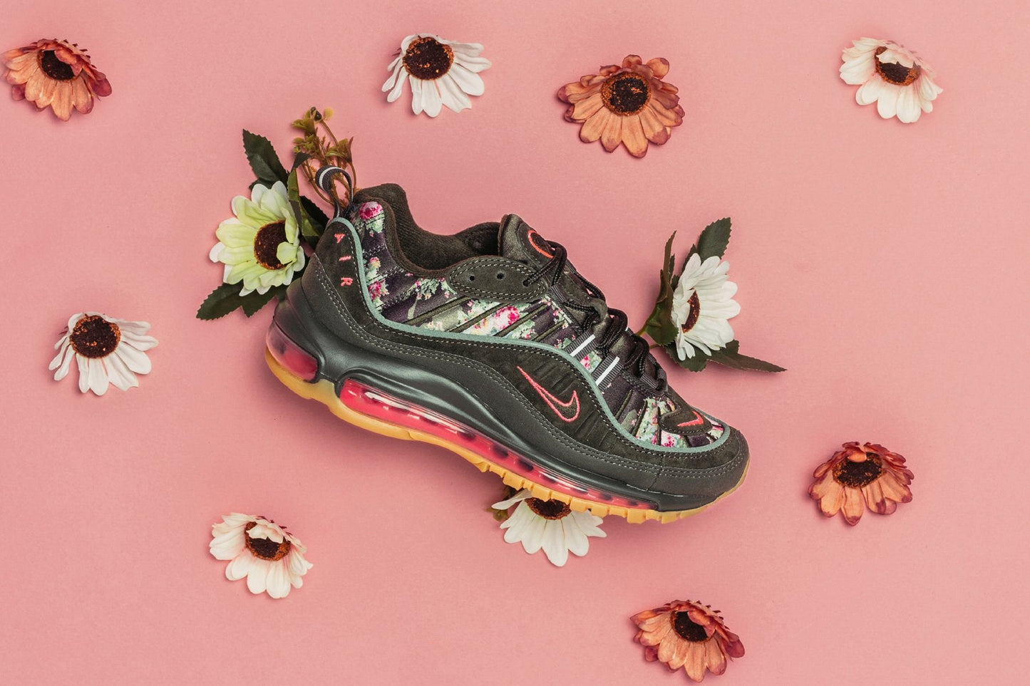 Women's Air Max 98 Camo - Sequoia/Metallic Black/Sunset Pulse