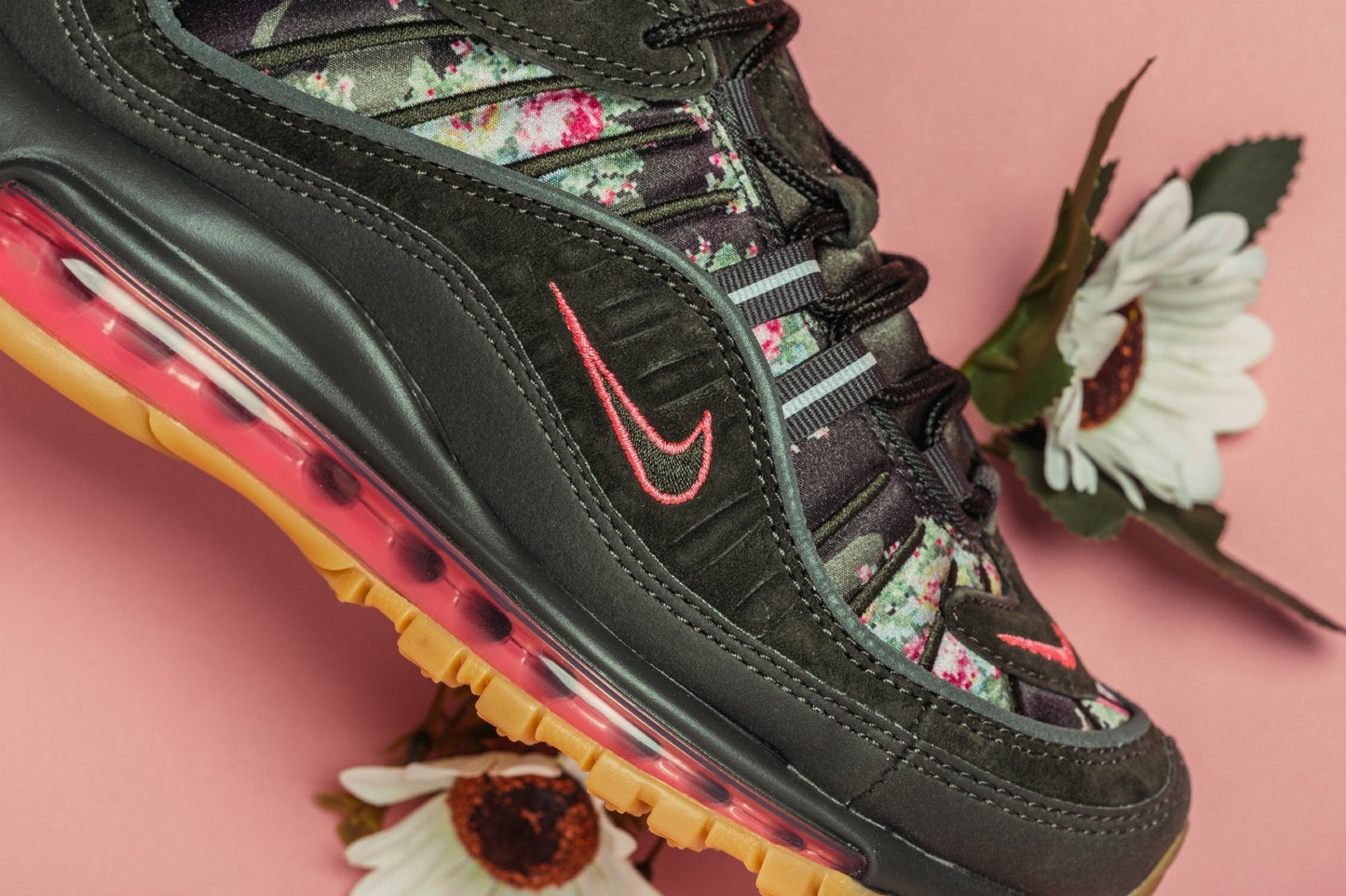 Women's Air Max 98 Camo - Sequoia/Metallic Black/Sunset Pulse