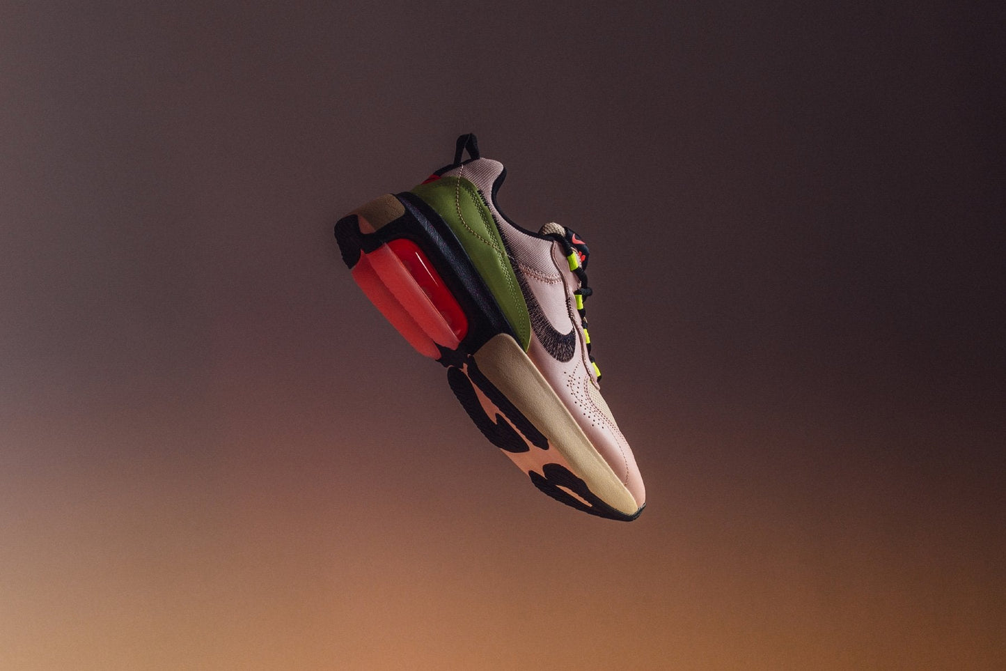 Women's Air Max Verona QS - Guava Ice/Black