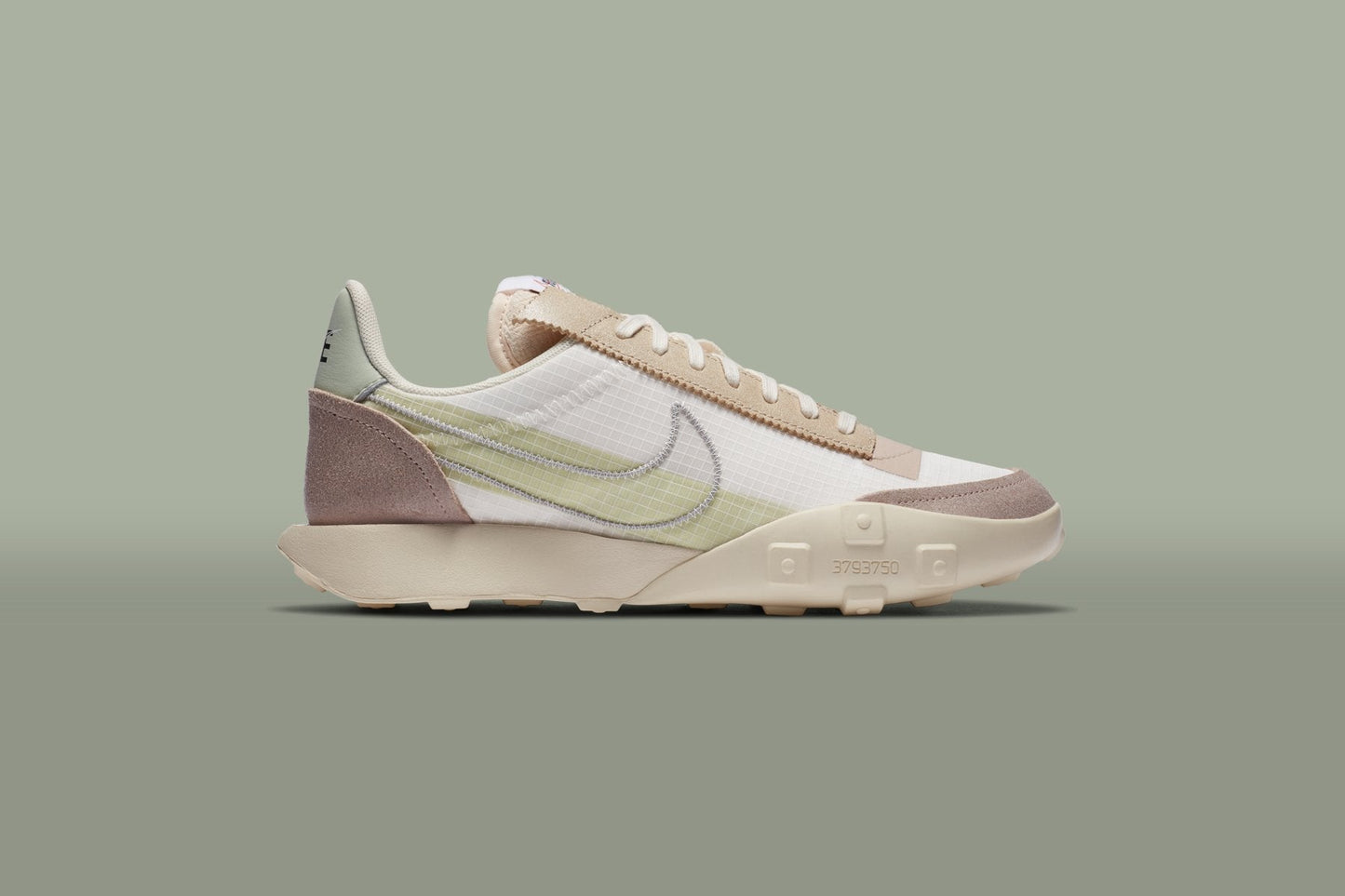 Women's Waffle Racer LX Series QS - Pale Ivory/Silver