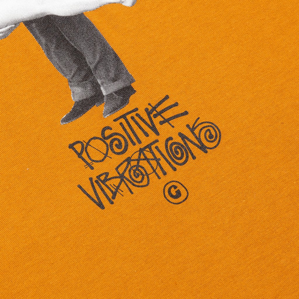 Levitate Tee - Caramel